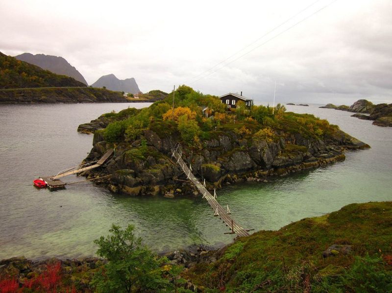 Остров Сенья, Норвегия