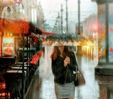 С-Петербург. Дождь. Зонтик.